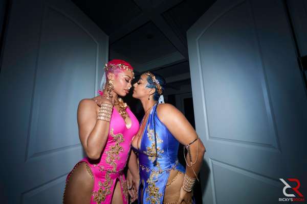 Goddesses Keep Court